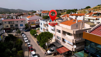 Urla'nın Merkezinde Tabela Değeri Yüksek 3 Katlı Bina