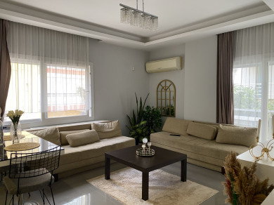 Ilıca Mahallesinde 2 adet 1+1 Full Tadilatlı Daire