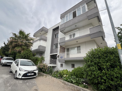 Urla Merkezde Kullanışlı Daire