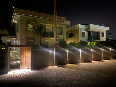 Deniz Manzaralı ve Özel Havuzlu Villa