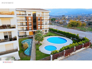 Güzelbahçe Yalı Mahallesinde Prestijli Site İçerisinde 4+1 Lüks Daire
